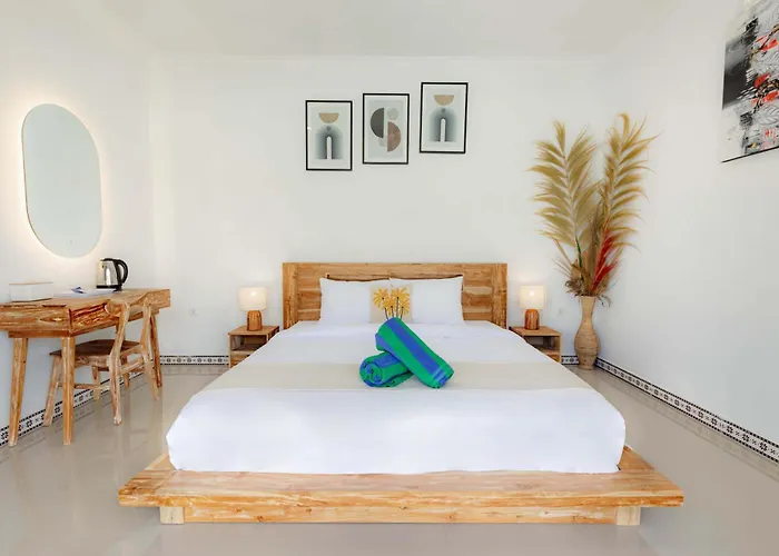 Hotel Kamaru 4*